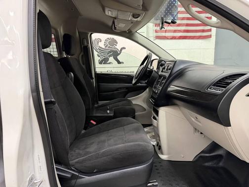 2013 RAM Cargo Tradesman