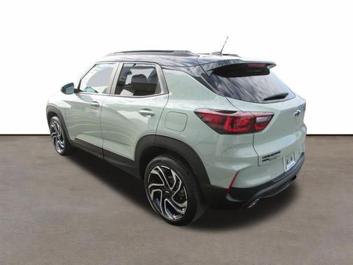 Cacti Green 2024 Chevrolet Trailblazer RS