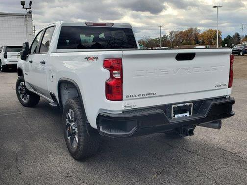 2026 Chevrolet Silverado 2500 Custom