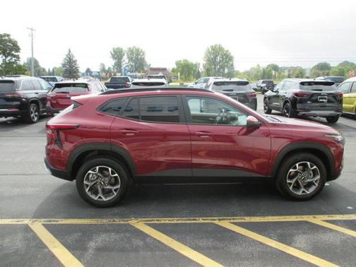 2024 Chevrolet Trax LT