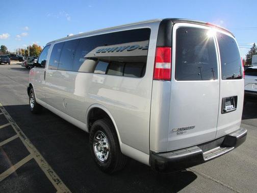 2021 Chevrolet Express 3500 RWD 3500 Extended Wheelbase LS