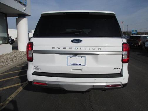 2023 Ford Expedition Max XLT