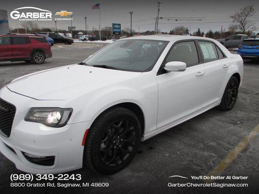 2023 Chrysler 300 Touring