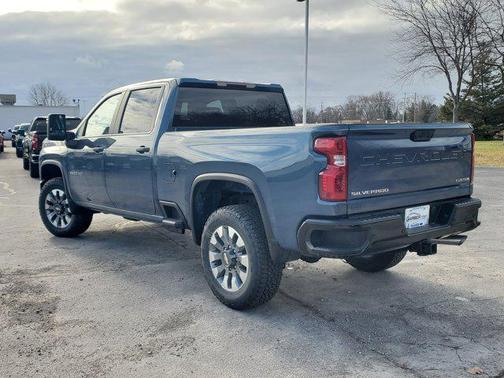 2026 Chevrolet Silverado 2500 Custom