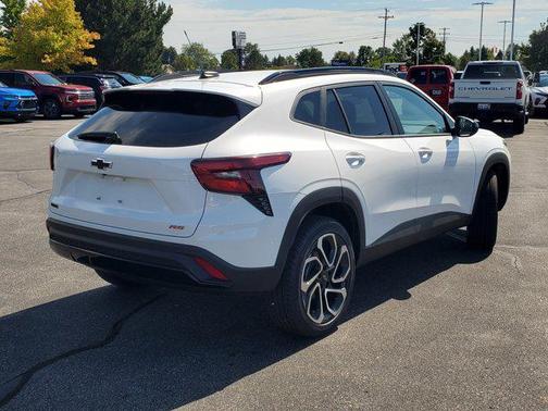 2025 Chevrolet Trax FWD 2RS