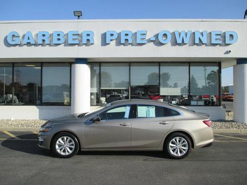 2022 Chevrolet Malibu FWD LT