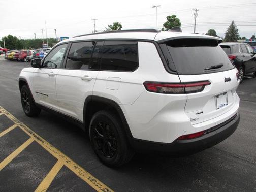 2023 Jeep Grand Cherokee L Altitude