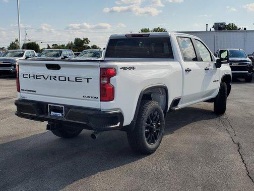 2026 Chevrolet Silverado 2500 Custom
