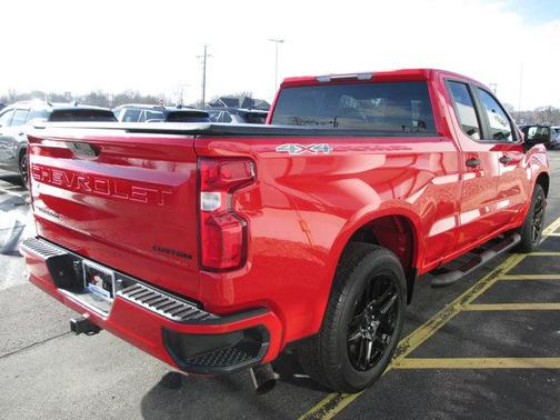 2020 Chevrolet Silverado 1500 Custom
