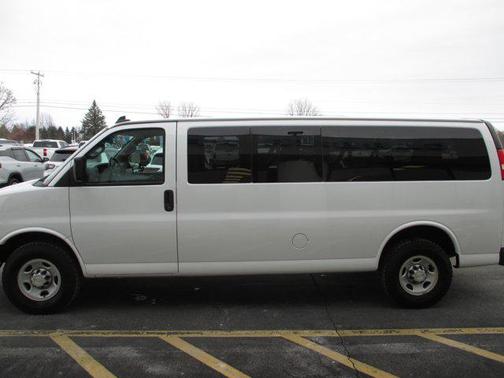 2019 Chevrolet Express 3500 LS