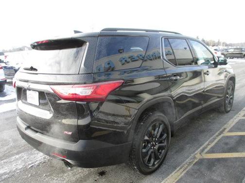 2021 Chevrolet Traverse RS