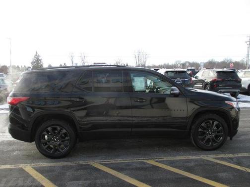 2021 Chevrolet Traverse RS