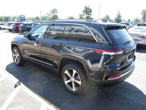 2024 Jeep Grand Cherokee 4xe Base