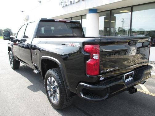 2024 Chevrolet Silverado 2500 Custom