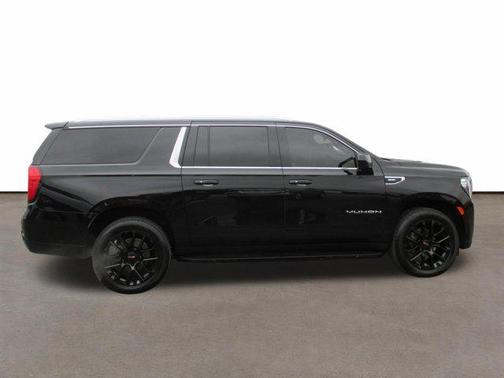 2023 GMC Yukon XL SLE