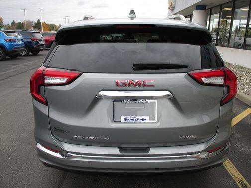 2023 GMC Terrain Denali