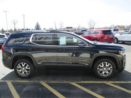 2023 GMC Acadia FWD SLT