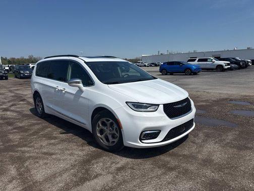 2022 Chrysler Pacifica Limited