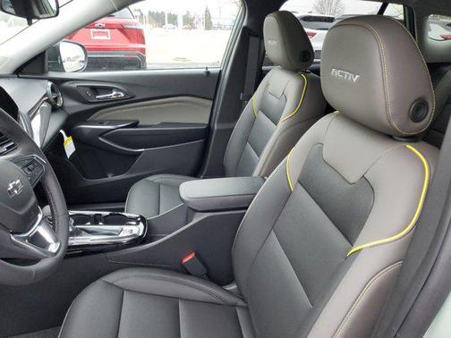 2025 Chevrolet Trax FWD ACTIV