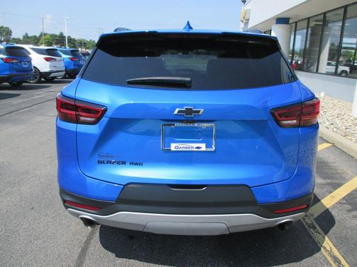 Riptide Blue Metallic 2024 Chevrolet Blazer 3LT