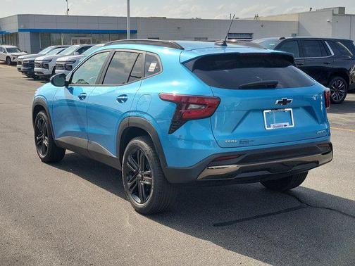 Marina Blue Metallic 2026 Chevrolet Trax FWD ACTIV