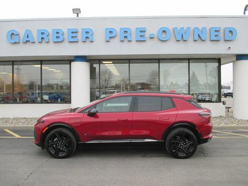 Radiant Red Tintcoat 2024 Chevrolet Equinox EV RS