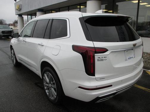 2023 Cadillac XT6 Premium Luxury AWD
