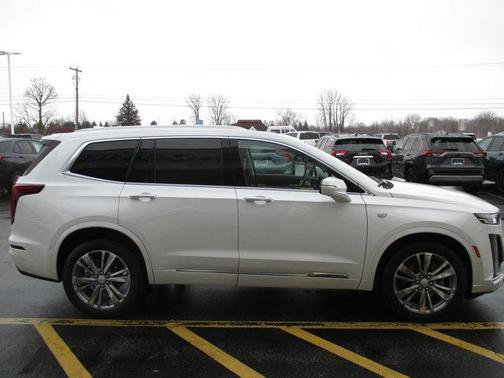 2023 Cadillac XT6 Premium Luxury AWD