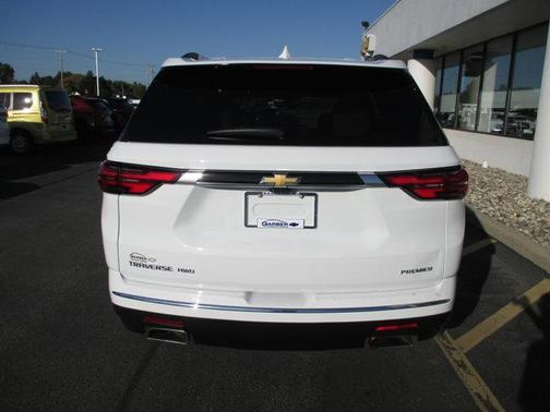 2023 Chevrolet Traverse Premier