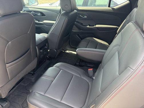 2022 Chevrolet Traverse RS