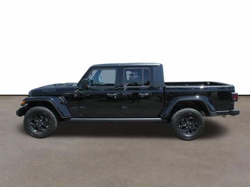 Black Clearcoat 2023 Jeep Gladiator Willys 4x4
