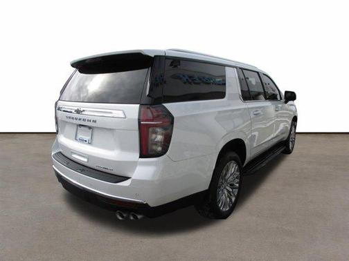 2024 Chevrolet Suburban Premier