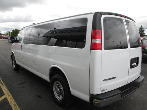2024 Chevrolet Express 3500 RWD 3500 Extended Wheelbase LT