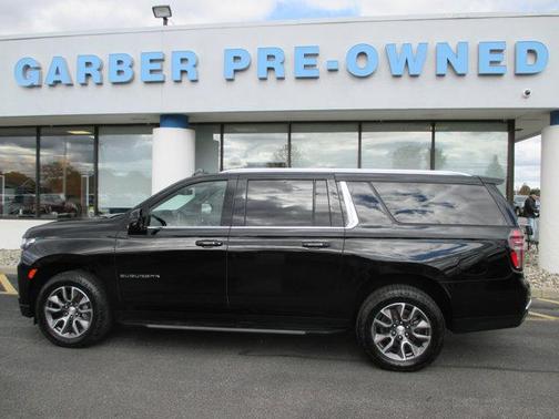 2023 Chevrolet Suburban LT