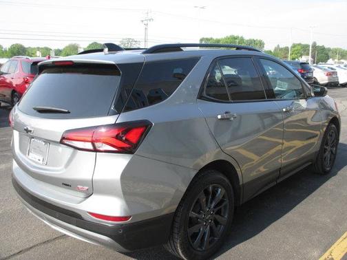 2024 Chevrolet Equinox AWD RS