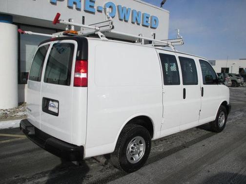 2022 Chevrolet Express 2500 RWD 2500 Regular Wheelbase WT