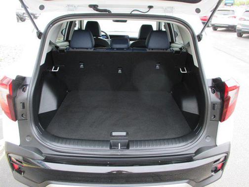 Snow White Pearl 2024 Kia Seltos S