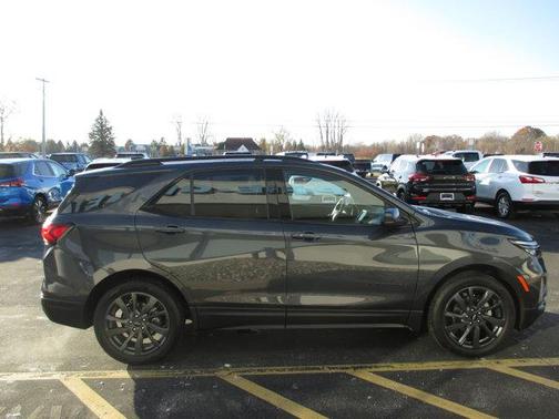 2023 Chevrolet Equinox FWD RS