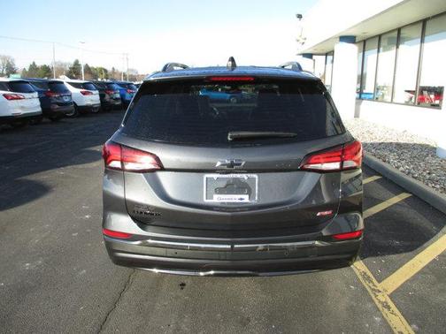 2023 Chevrolet Equinox FWD RS