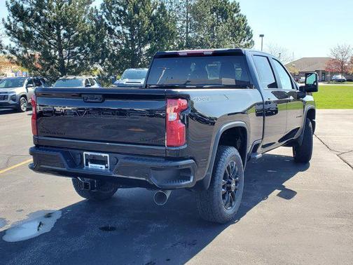 2025 Chevrolet Silverado 2500 Custom