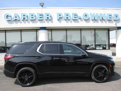 2022 Chevrolet Traverse LT Cloth