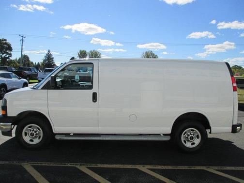 2023 GMC Savana 2500 Work Van