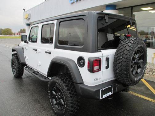 2023 Jeep Wrangler Willys