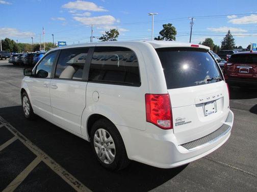 2017 Dodge Grand Caravan SE