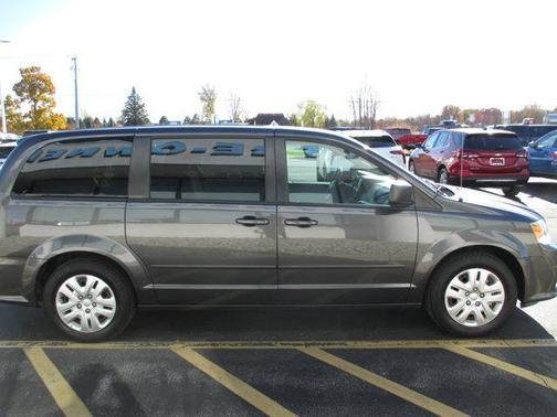 2017 Dodge Grand Caravan SE