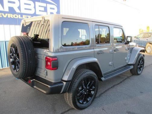 2022 Jeep Wrangler Unlimited 4xe Sahara