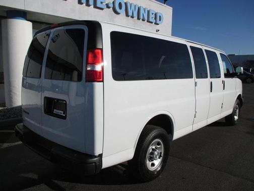 2023 Chevrolet Express 3500 RWD 3500 Extended Wheelbase LS