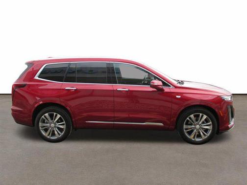 2025 Cadillac XT6 Premium Luxury FWD