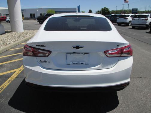 Summit White 2023 Chevrolet Malibu FWD 1LT