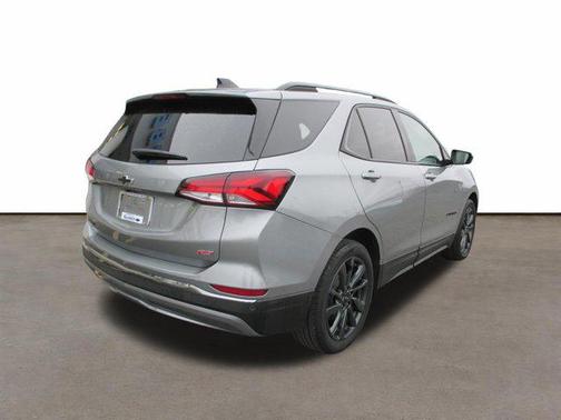 Sterling Gray Metallic 2023 Chevrolet Equinox FWD RS